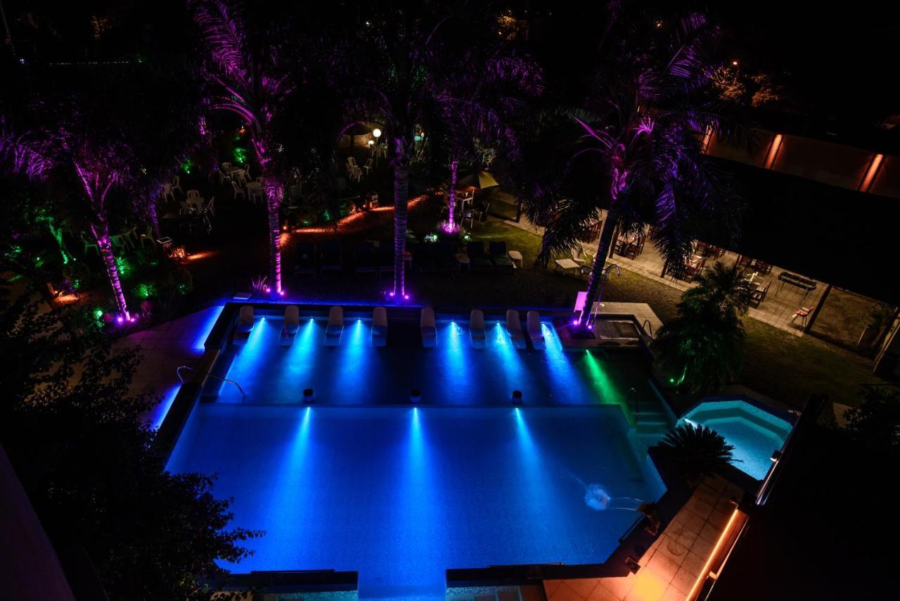 Hotel Termal Emperatriz Termas de Río Hondo Exterior photo